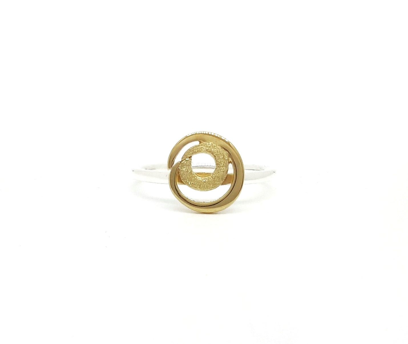 Hugs Ring