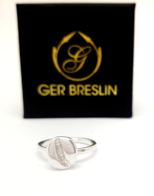 Peaberry ring